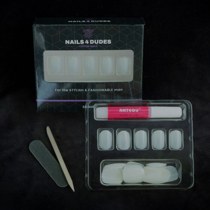 Natural Colour Nails - Image 2